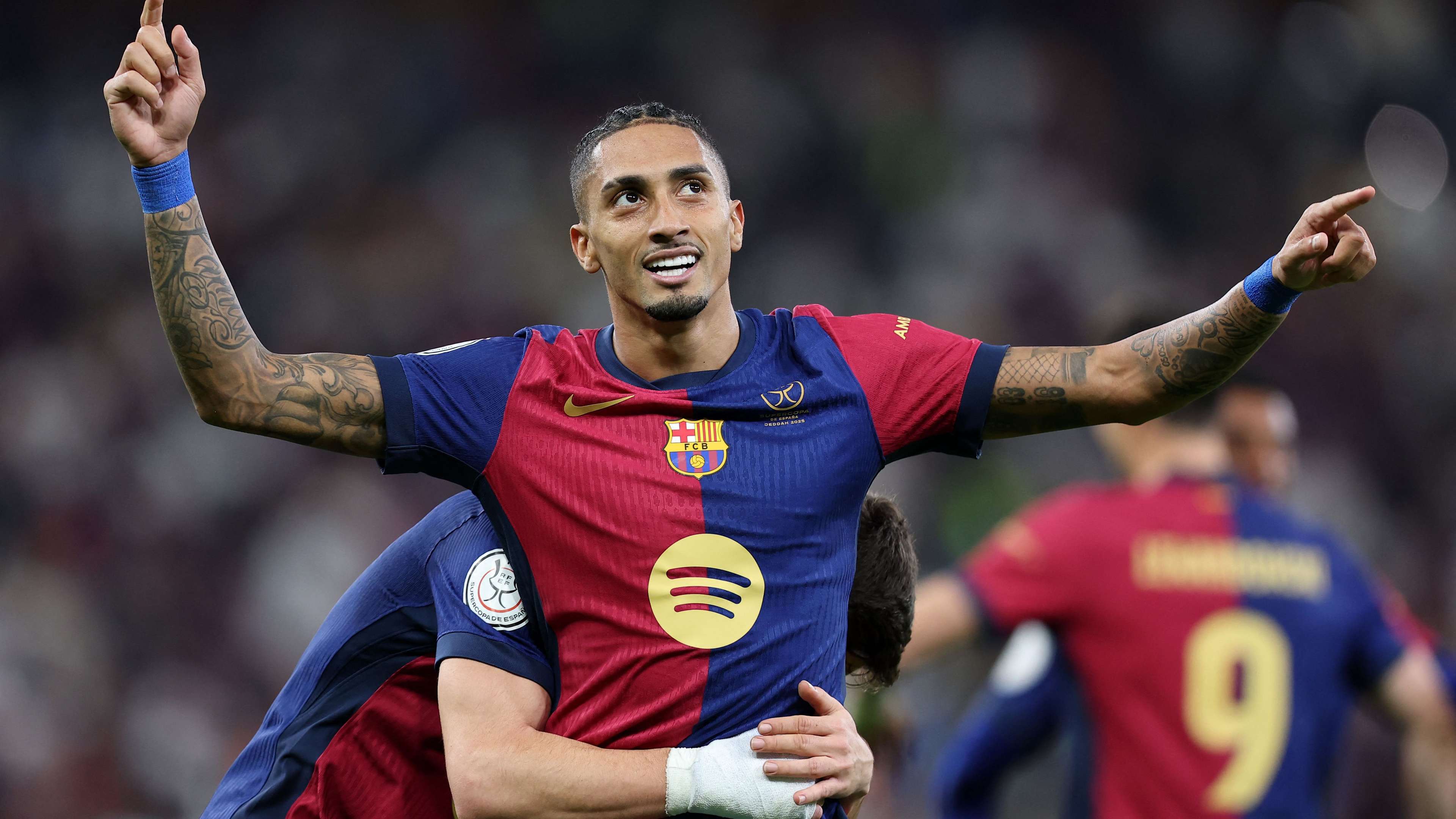 更接近更大 更接近更大